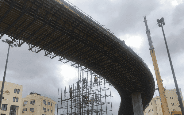 Acrow Props in Action - Transportation infrastructure construction